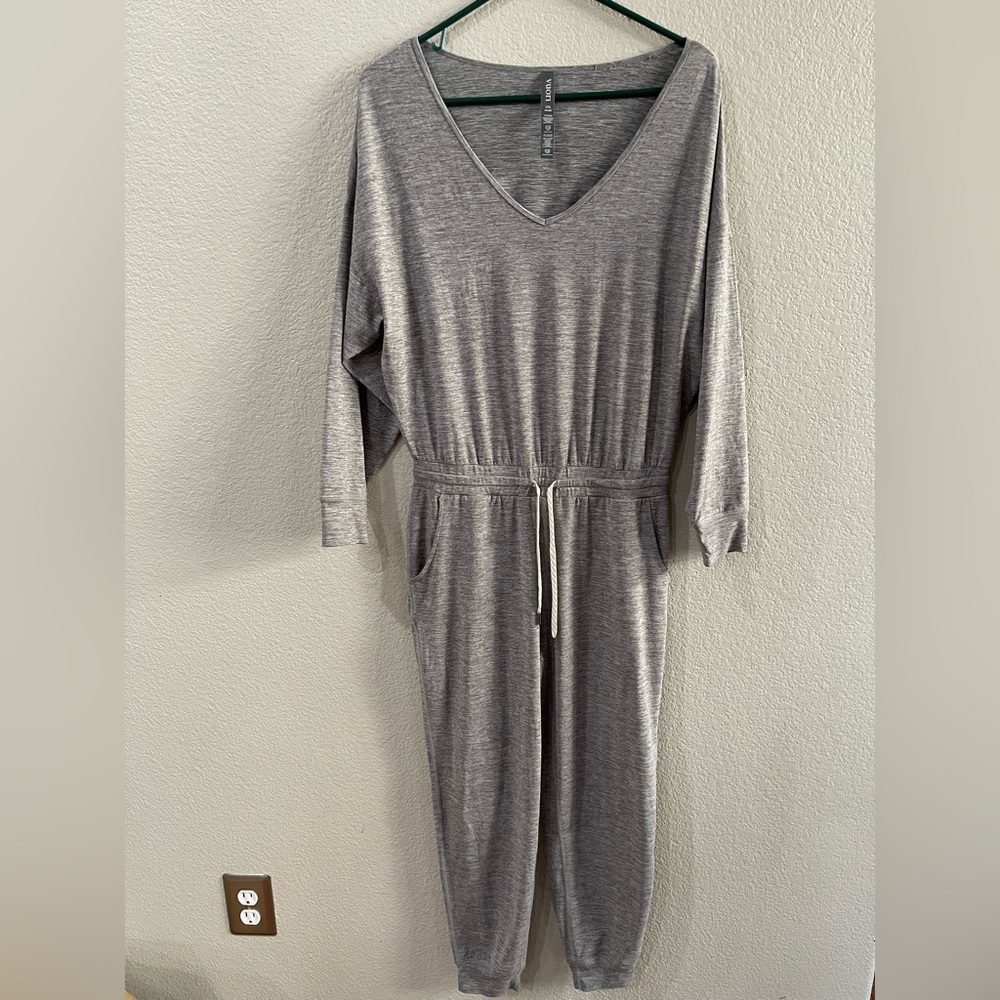 Vuori long sleeve Jumpsuit women’s small cozy athleisure